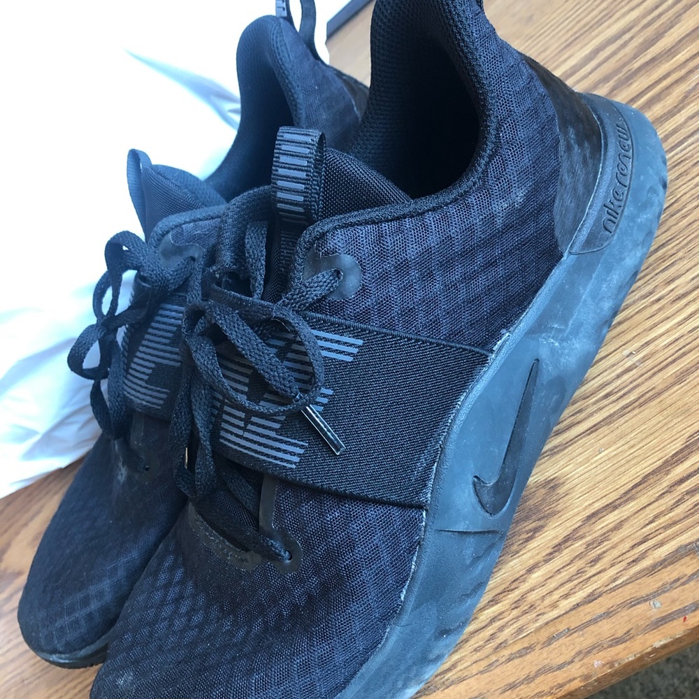 Black Nike shoes